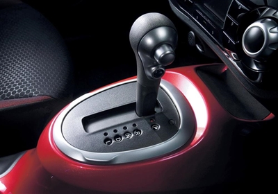 Young and daring: Nissan JUKE gets CVT
