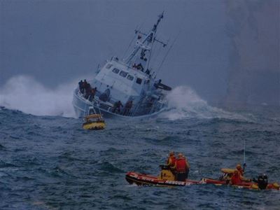 Navy bound for Knysna