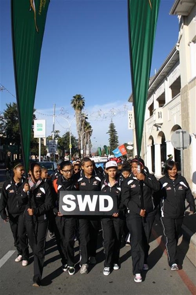 Dogtersrugby-aksie op Oudtshoorn