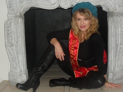 Local lecturer beauty contest finalist
