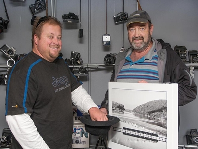 Canvas print gets lucky owner