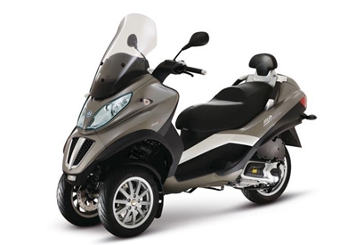 Piaggio motorcycle you can drive on a car licence