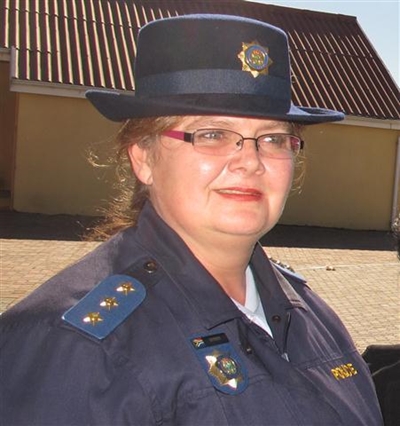 Polisievrou sterf na val