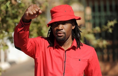 Small EFF protest at SAPS Gauteng headquarters