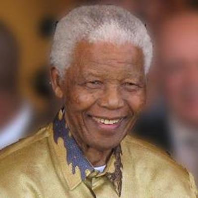 SAPS blocks Mandela charities raid