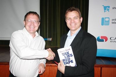 Ekonoom, Dawie Roodt in George