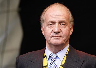 Spain's king undergoes successful hip surgery