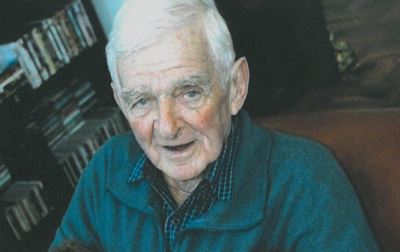 Oudstreeklanddros van George oorlede