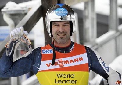 Zoeggeler chosen as Italy's flag bearer for Sochi