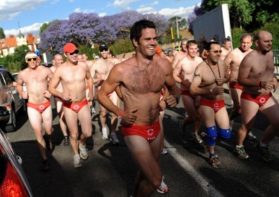 Speedo run for cancer awareness