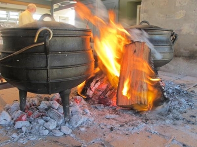 Skryf in vir potjiekoskompetisie