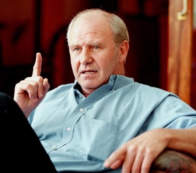 Schuster will beat Madiba movie