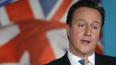 Britain's Cameron pushes EU free trade deal in China visit