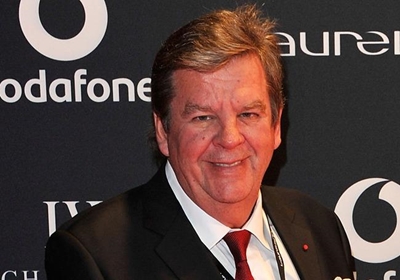 Rupert makes R3,4 billion offer for Caxton