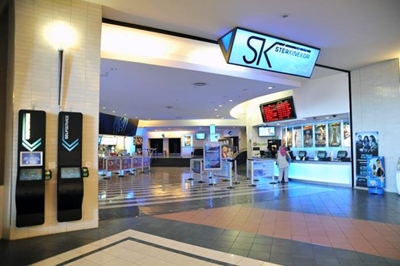 Cinemas close for Mandela funeral