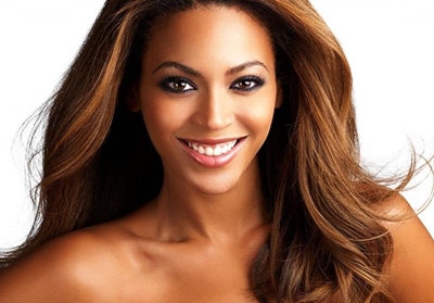 Beyonce sells 617, 000 albums in 3 days on iTunes