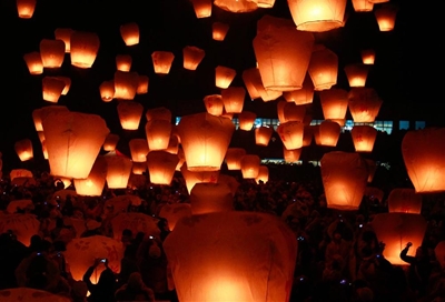 Chinese lanterns appeal