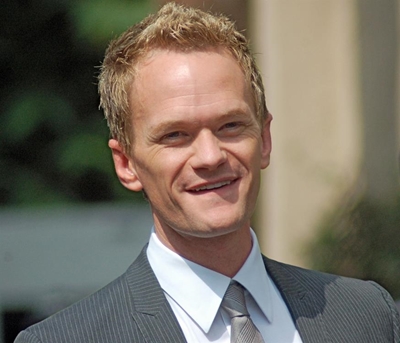 Neil Patrick Harris earns Hasty Pudding award