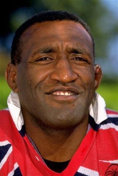 Fiji sack coach to save money