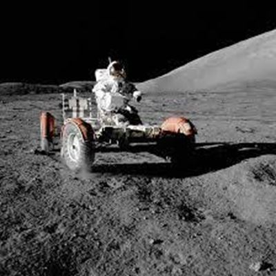 China's lunar rover has mechanical trouble