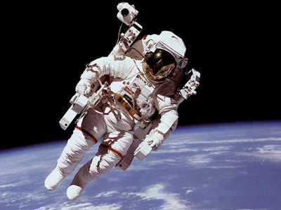 Astronauts repeat spacewalk to complete camera job