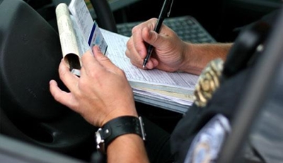 575 motoriste kry boetes