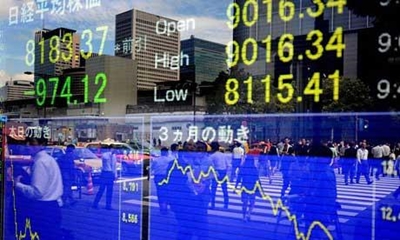 Japan's Nikei Index closes down 4,18%
