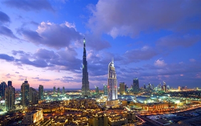 Dubai real estate still at risk