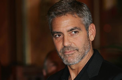 Clooney, Damon attend White House movie screening