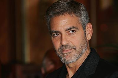 Clooney, Damon attend White House movie screening