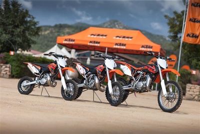 KTM ondersteun sy ryers