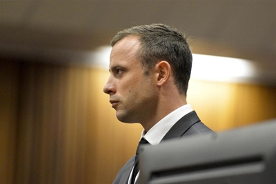 Pistorius pleads not guilty