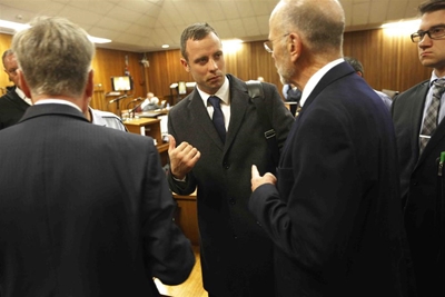 Oscar judge warns media