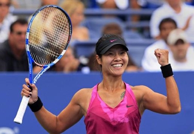 Li Na sets up quarter-final rematch with Cibulkova