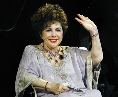 Monroe Theatre celebrates Elizabeth Taylor
