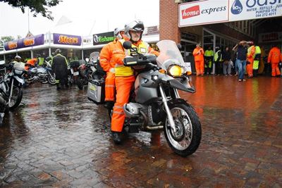 Motorfietsryers versprei Bybels