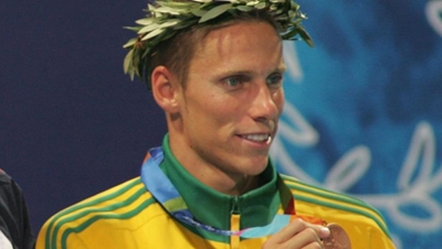 Schoeman sizzles in morning heats