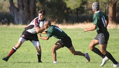 Oudtshoorn-rugbyklub skop af met oorwinning