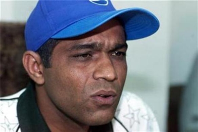 'Tarnished' ex-pros made Latif snub Pakistan job