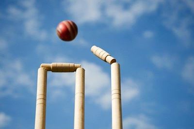 Farbrace resigns as Sri Lanka's coach