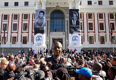 Mandela bust unveiled