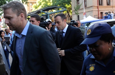 Support for Pistorius at court