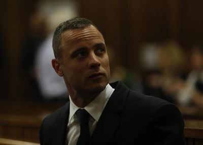 Fewer media at Oscar trial