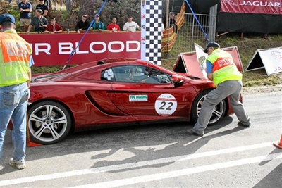 Stilbaaier wen met McLaren in Knysna
