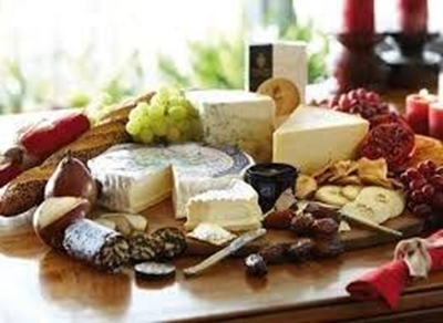 How to put together a cheese plate