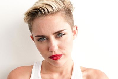 Car, jewellery taken in burglary of Miley Cyrus home
