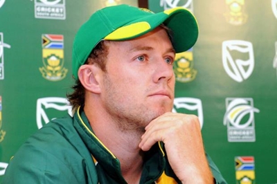 De Villiers credits teammates
