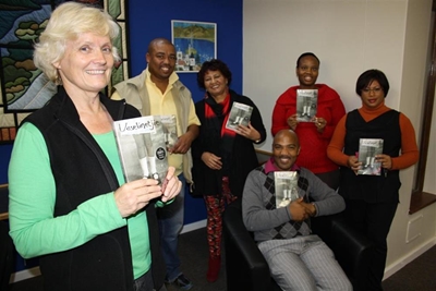 Knysna Library receives set book