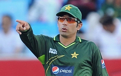 Akmal returns for tests, Younis back in ODI team