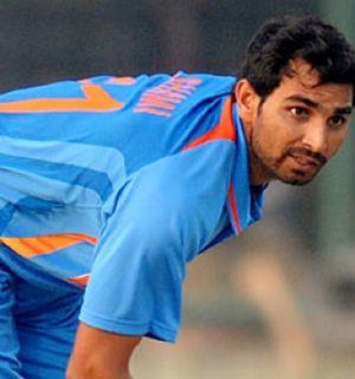 Shami stars as Cook's struggles continue